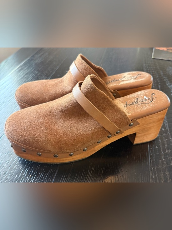 Free People Shoes - Free People Calabasas Tan Suede Clog Mules with Studded Wood Heel